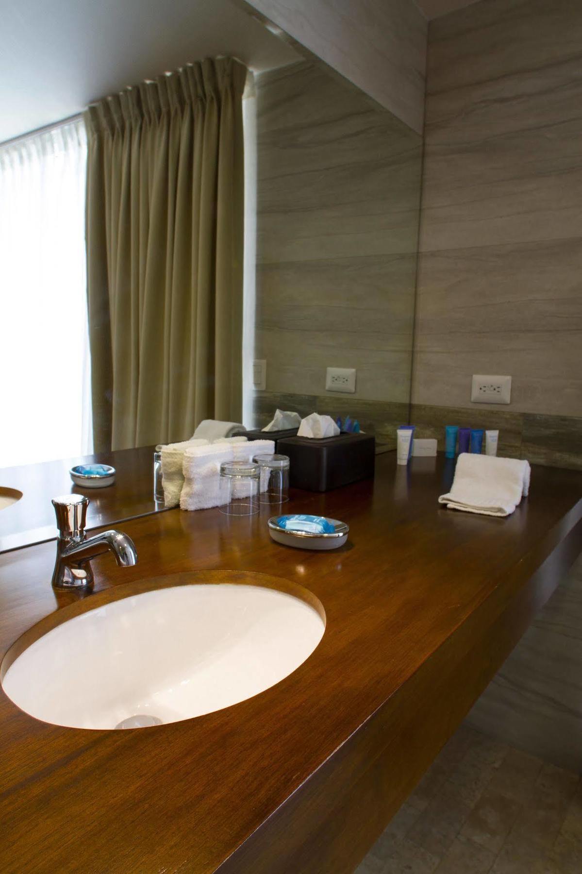 Isabella Boutique Hotel San Pedro Sula Extérieur photo